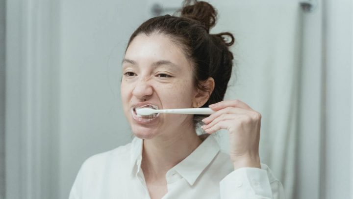 Przyrządy do czyszczenia zębów